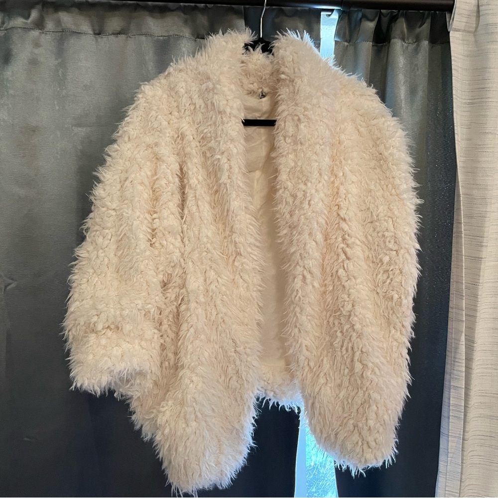 Women’s White Faux Fur Jacket